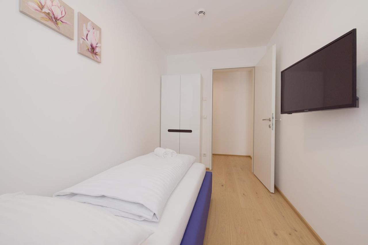 Yourapartment Theresien Вена Экстерьер фото